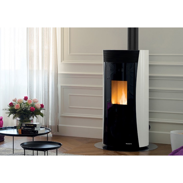 Soba pe peleti PALAZZETTI Ecofire VIVIENNE TC 12 US Pro2, dimensiuni 58 x 66 x 122 cm - 165 kg, culoare otel alb