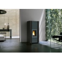 Soba pe peleti cu apa PALAZZETTI MARTINA IDRO LUX 10, dimensiuni 52 x 59 x 135 cm - 180 kg, culoare otel negru
