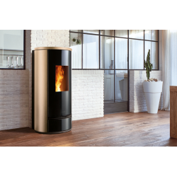 Soba pe peleți PIAZZETTA P230TFG, suprafata din majolica, clasa energetica A+ si putere nominala 3,9 - 11 kW