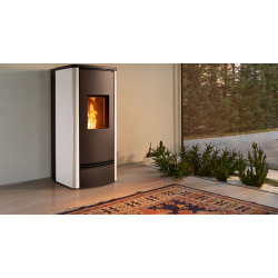 Soba pe peleți PIAZZETTA P920M, design modern și compact din majolica , clasa energetica A+ si putere nominala 3,3 - 8,5 kW