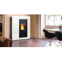 Soba pe peleți PIAZZETTA P934, profil subtire din majolica, clasa energetica A+ si putere nominala 4 - 8,5 kW