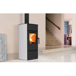 Soba pe lemne PIAZZETTA E530, placare cu majolică, clasa energetica A+ si putere nominala 8,5 kW