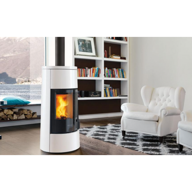 Soba pe lemne PIAZZETTA E924MBSP, evacuare superioara/ posterioara cu sistem BCS, clasa energetica A+ si putere nominala 7,2 kW