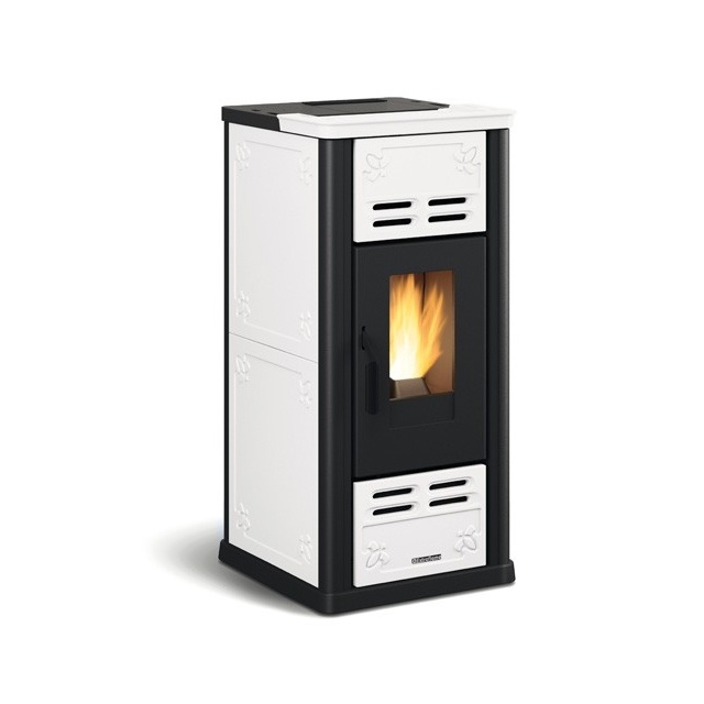 Soba pe peleti ventilata NORDICA SERAFINA LUX EVO, putere 8,0 kW-N, culoare alb